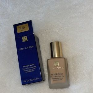 Estee Lauder Double Wear Foundation